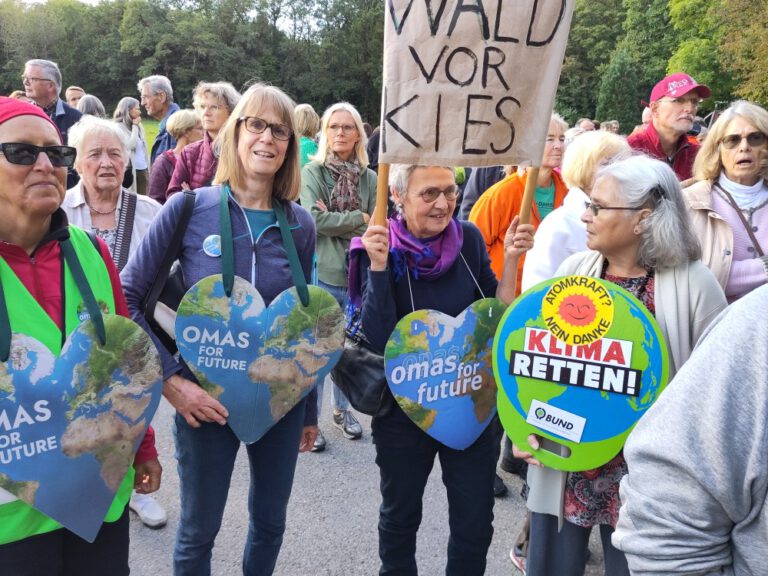 Demo-gegen-Abholzung_September2023_Gauting©O4F