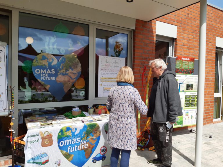 Infostand_Krippe_Ihrhove4_Mai2024_Leer-O4F.jpg