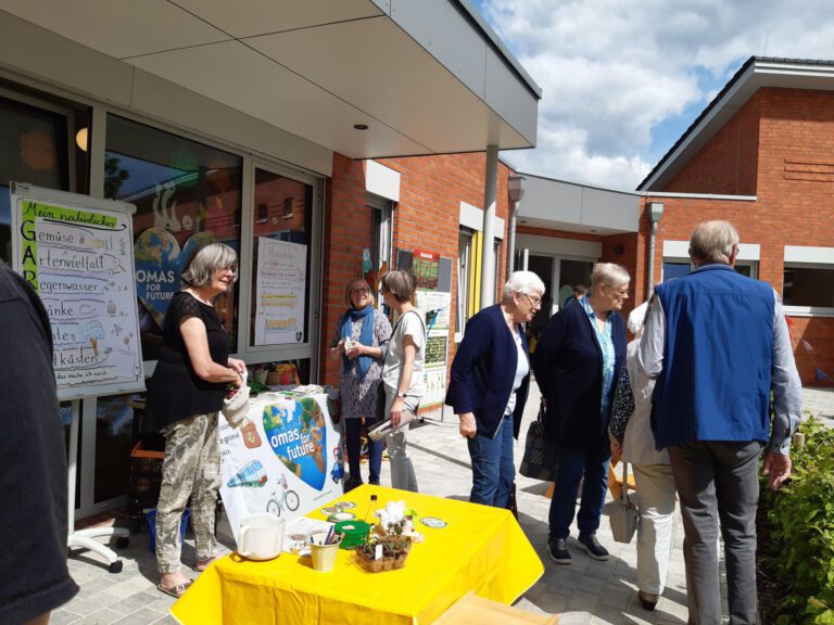 Infostand_Krippe_Ihrhove5_Mai2024_Leer-O4F.jpg