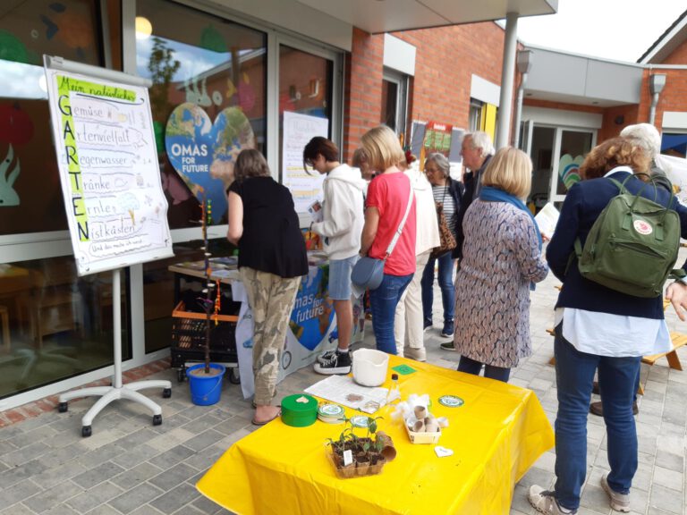 Infostand_Krippe_Ihrhove_Mai2024_Leer-O4F.jpg