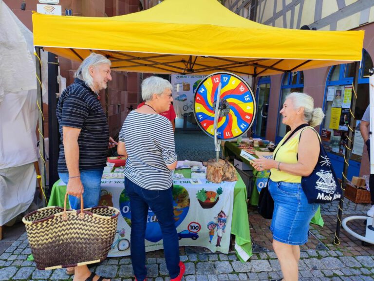 ÖPNV Infostand am 13. Juli 2024 Bretten©O4F