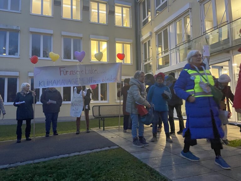 LRA Flashmob 12 2024 Landsberg©O4F 768x576