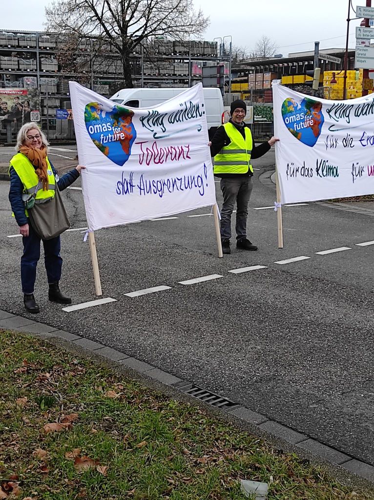 Banneraktion 11.2.25 Foto1 Fussgaengerueberweg Bretten©O4F