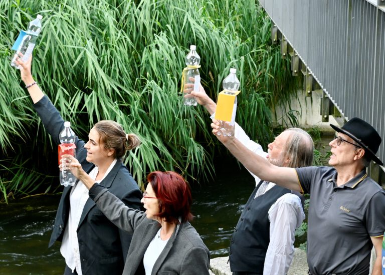 GeneralprobeKonzerne©O4F2 768x549