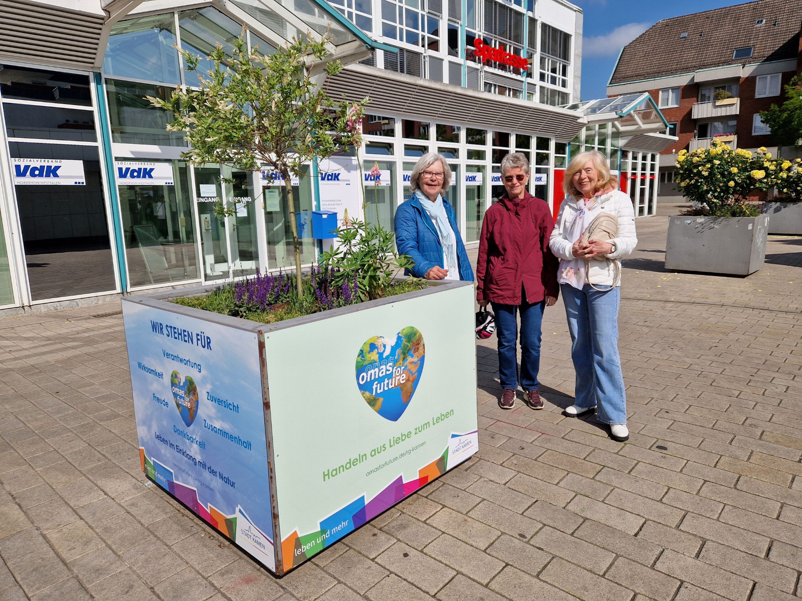 Pflanzkübel1-O4F-Kamen(c)O4F